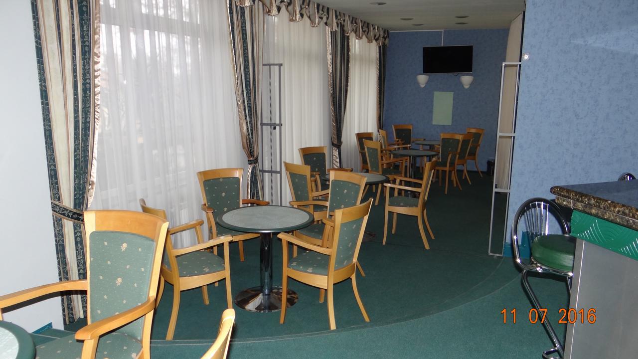 Gwarek Kudowa-Zdroj Bagian luar foto